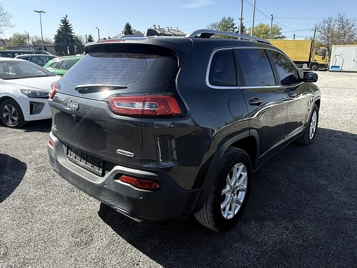 
								Jeep Cherokee 2015 full									