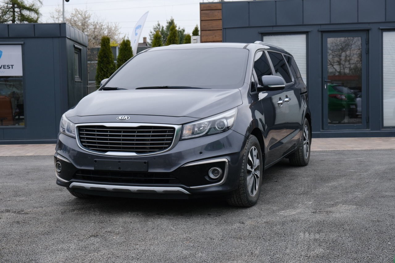 KIA Carnival 2018