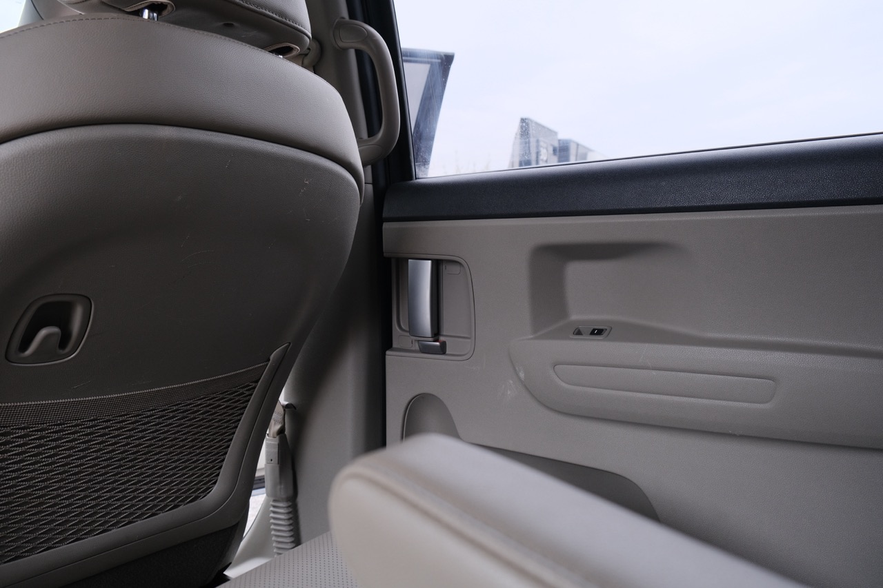 
								KIA Carnival 2018 full									