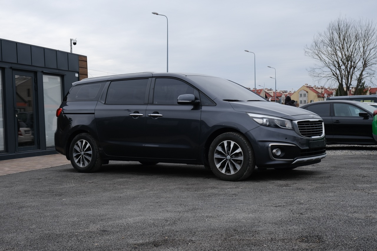KIA Carnival 2018