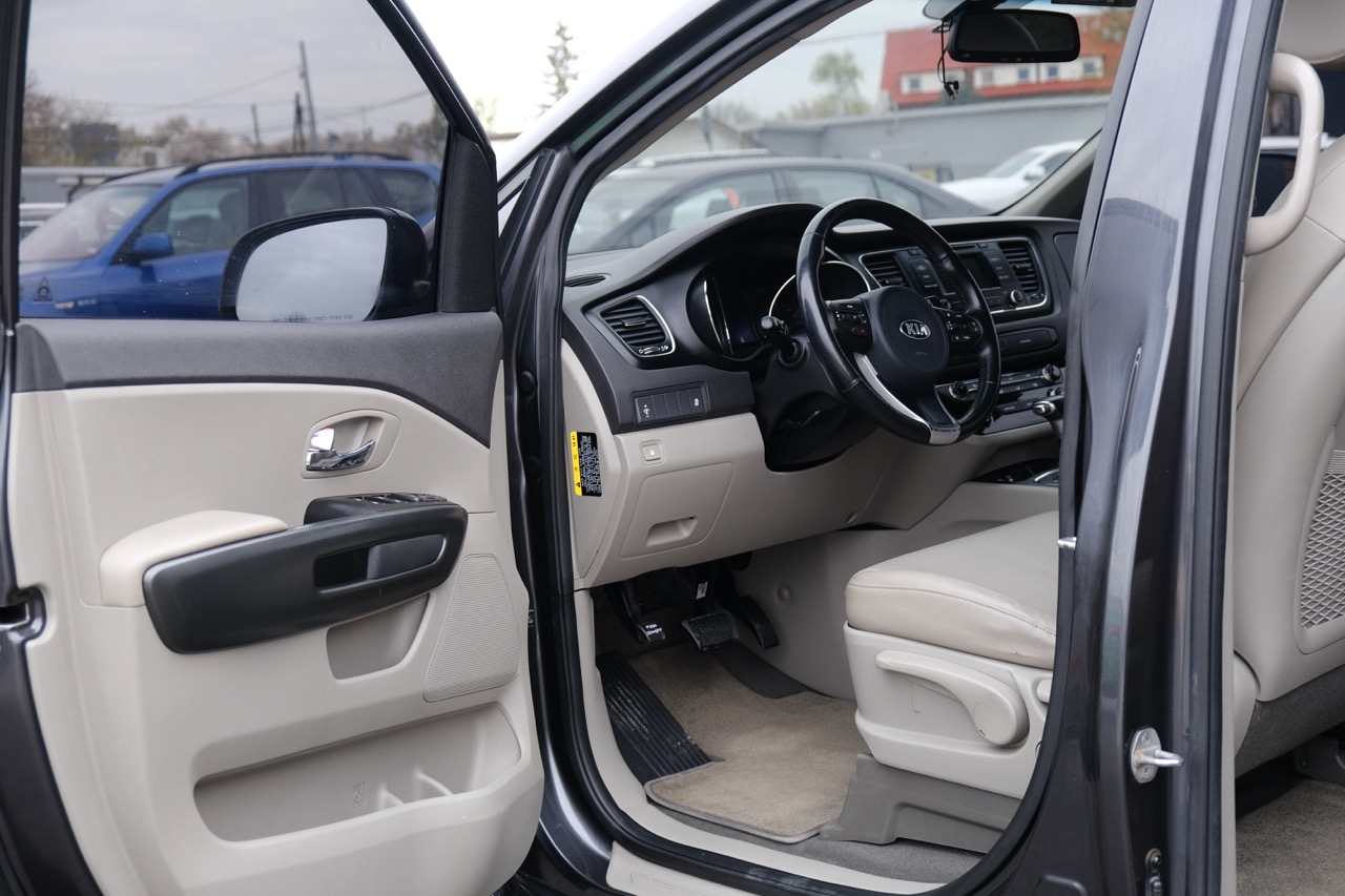 
								KIA Carnival 2018 full									