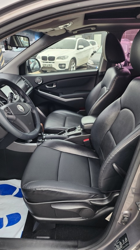 
								Ssangyong Korando full									