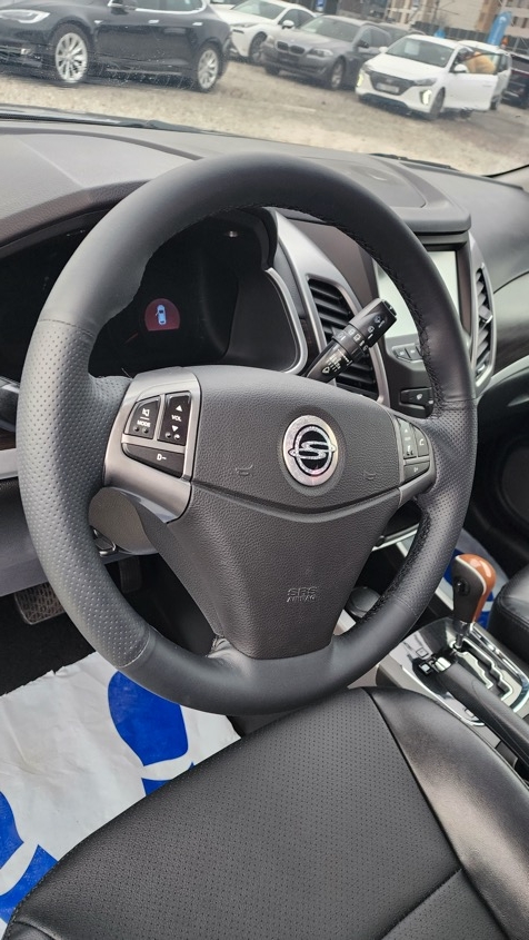 
								Ssangyong Korando full									