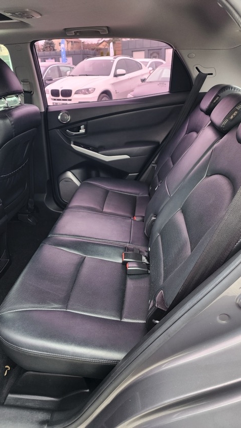 
								Ssangyong Korando full									