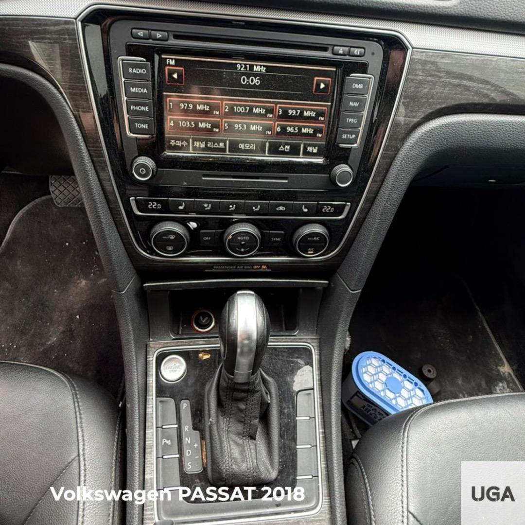 
								Volkswagen PASSAT 2018 full									