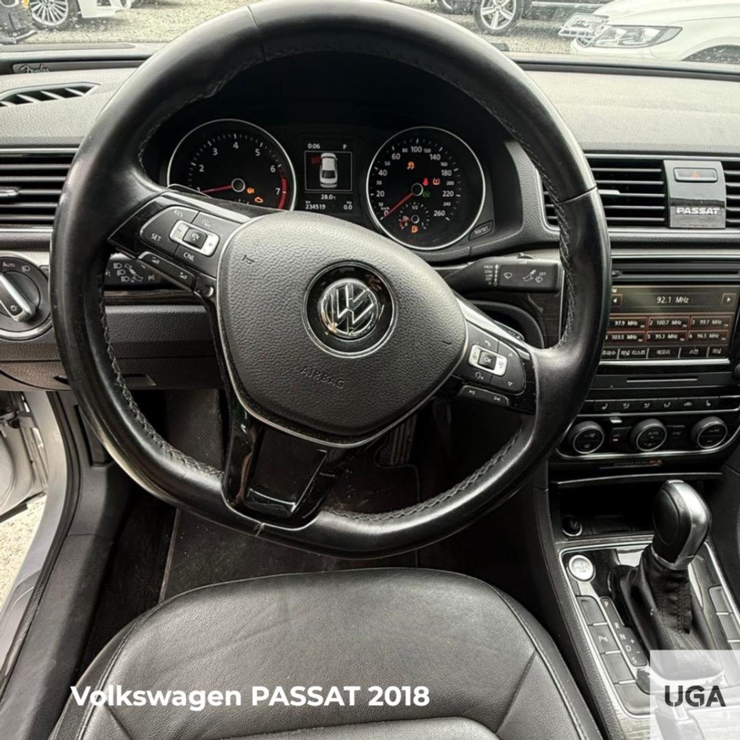 
								Volkswagen PASSAT 2018 full									