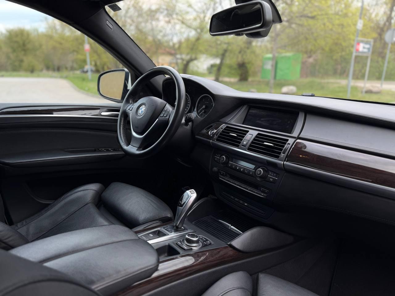 
								BMW X6 2012 full									