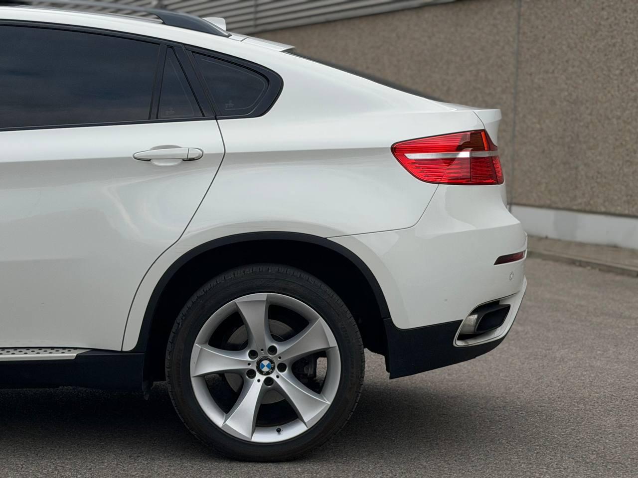 
								BMW X6 2012 full									