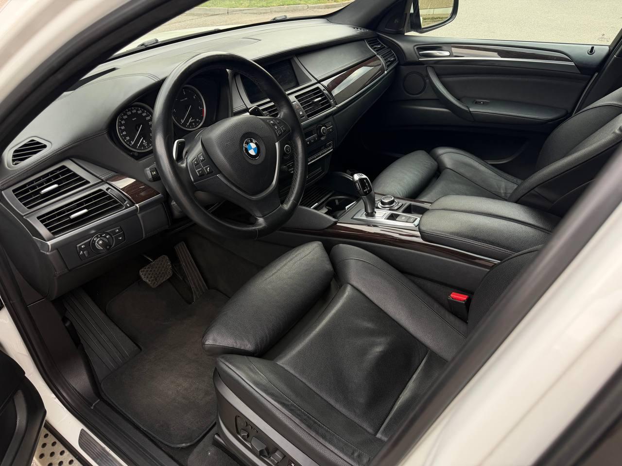 
								BMW X6 2012 full									
