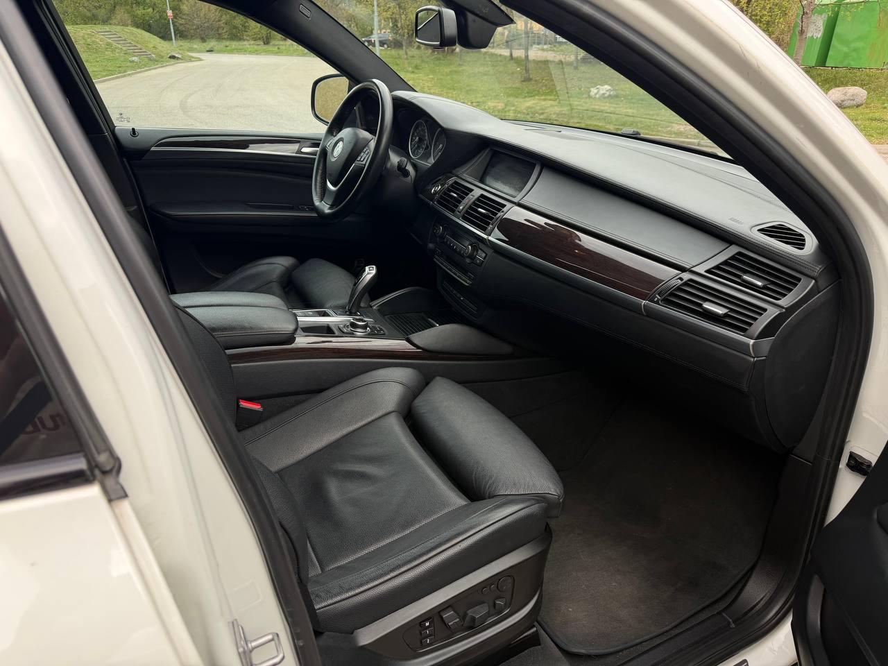 
								BMW X6 2012 full									