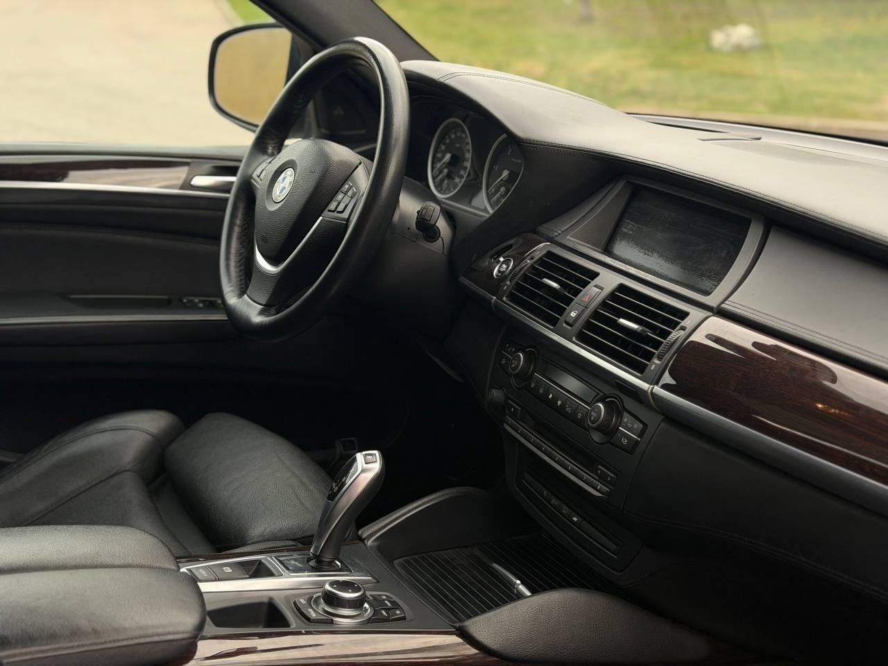 
								BMW X6 2012 full									