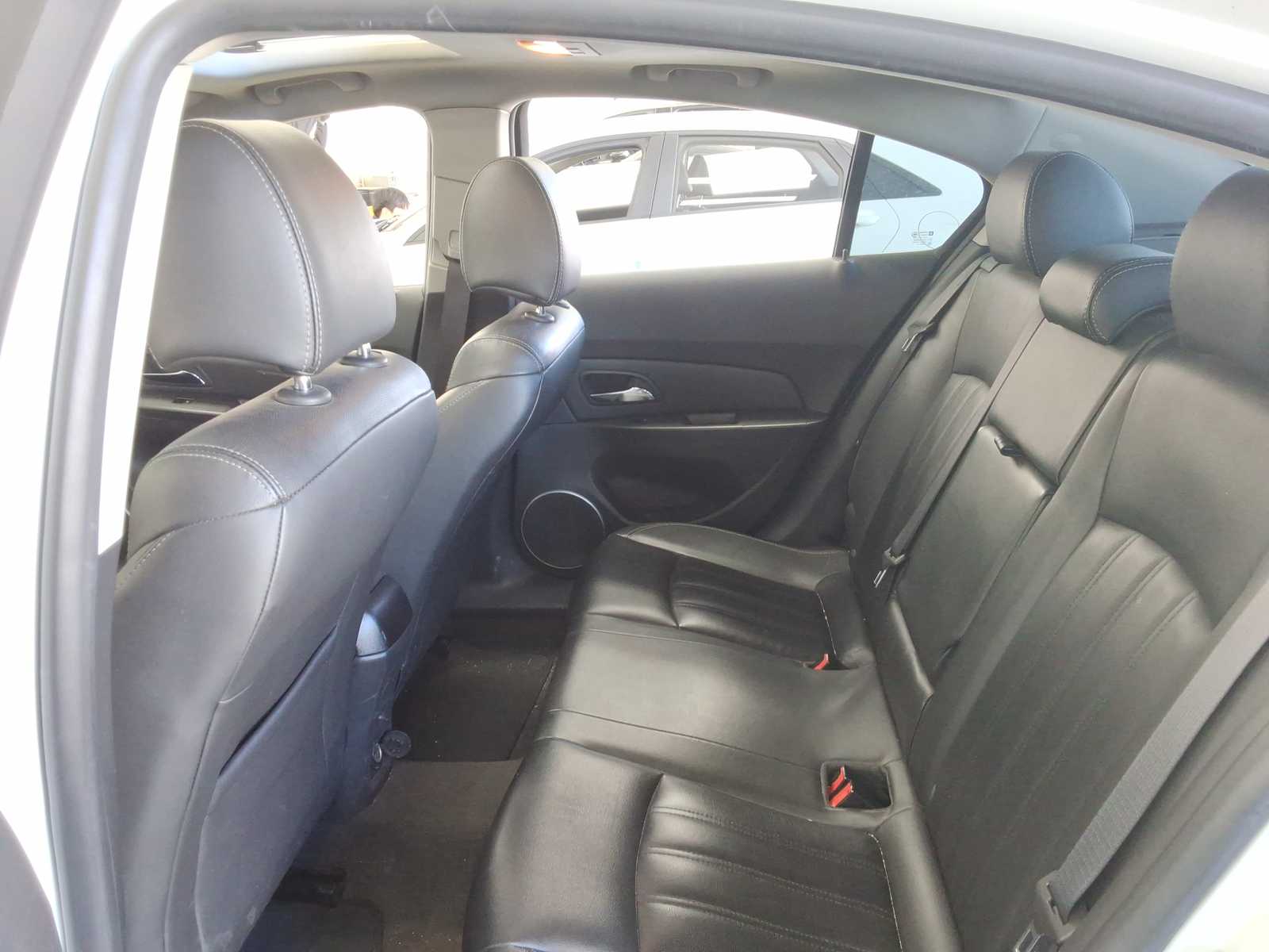 
								Chevrolet CRUZE full									