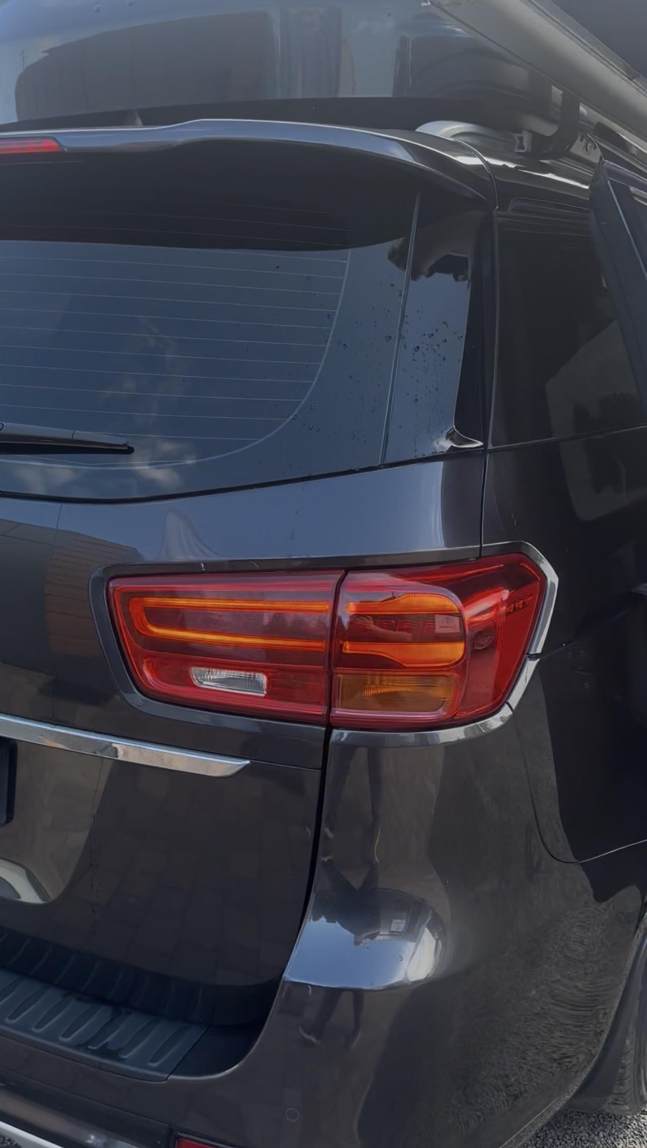 KIA Carnival 2017