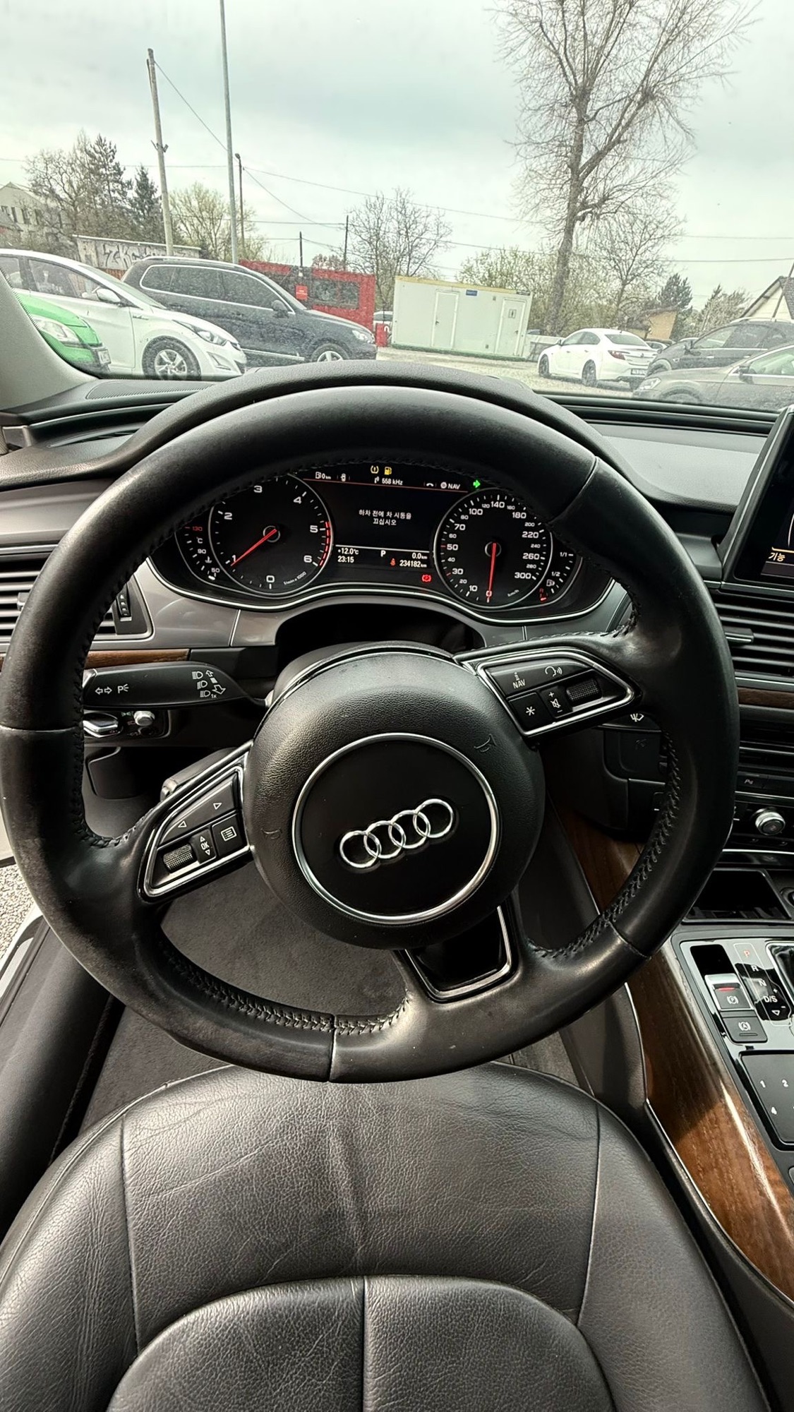 
								Audi A6 2015 full									
