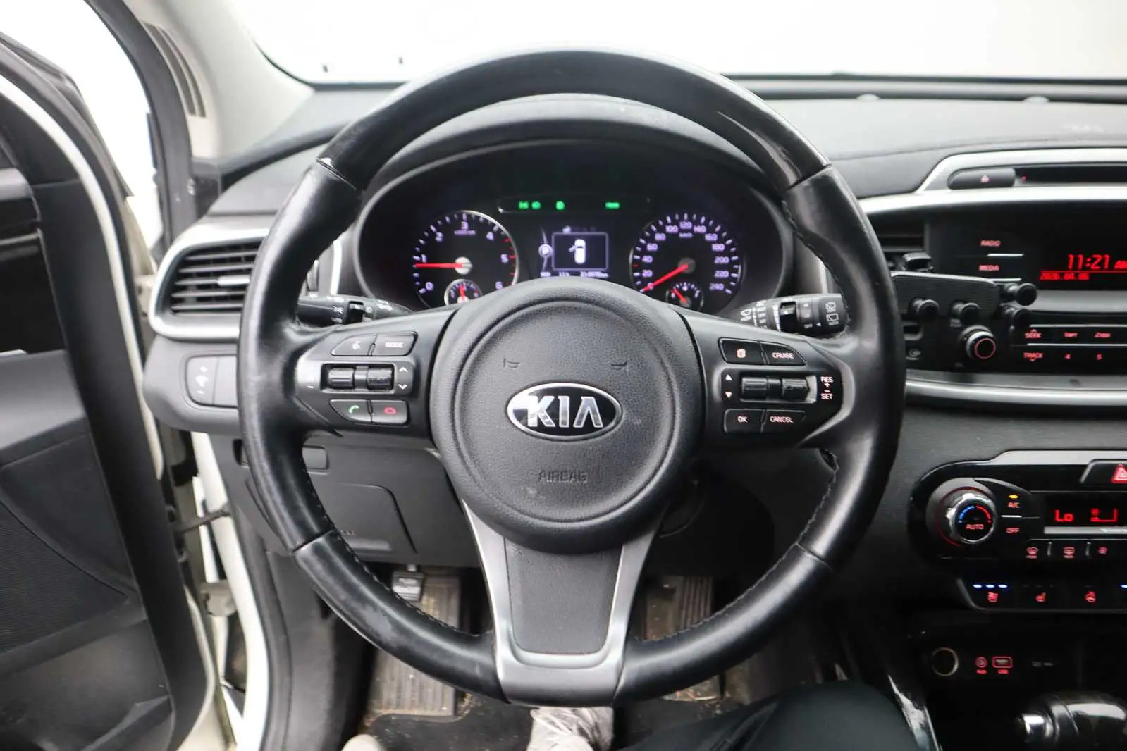 
								KIA Sorento 2015 full									