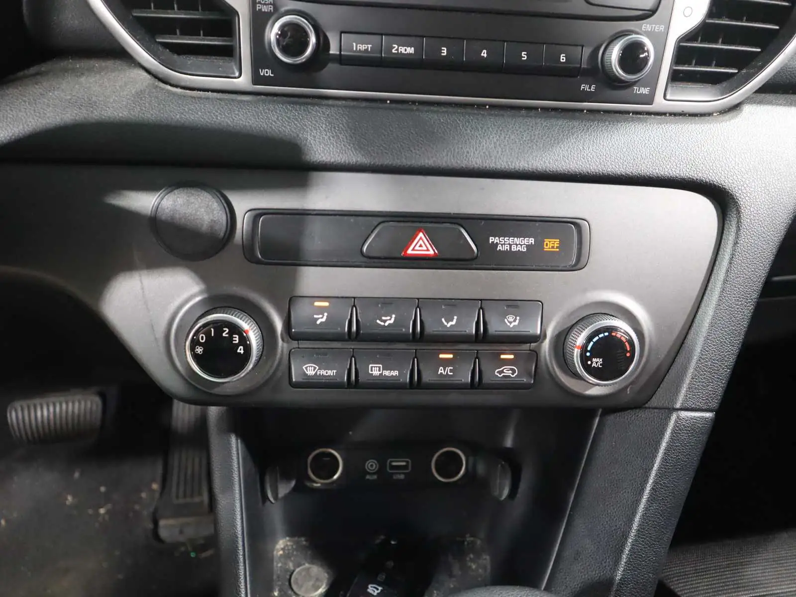 
								KIA Sportage 2016 full									