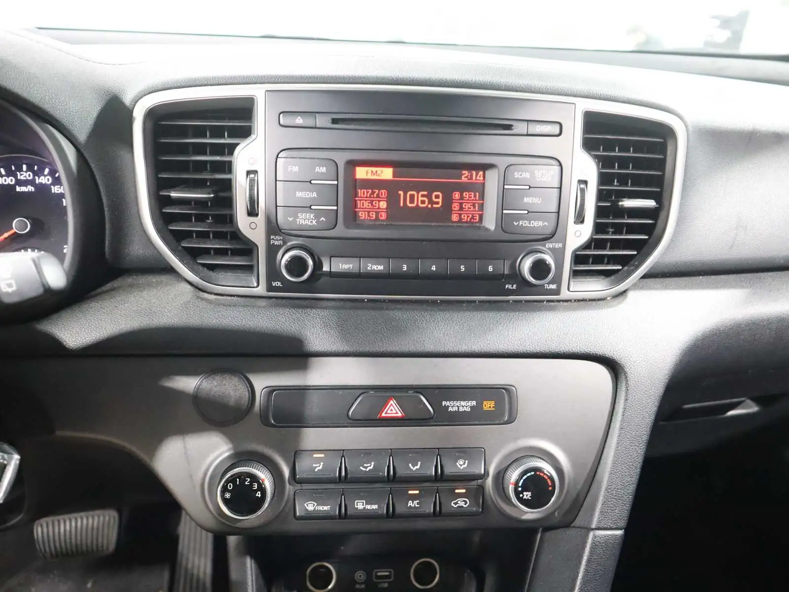 
								KIA Sportage 2016 full									