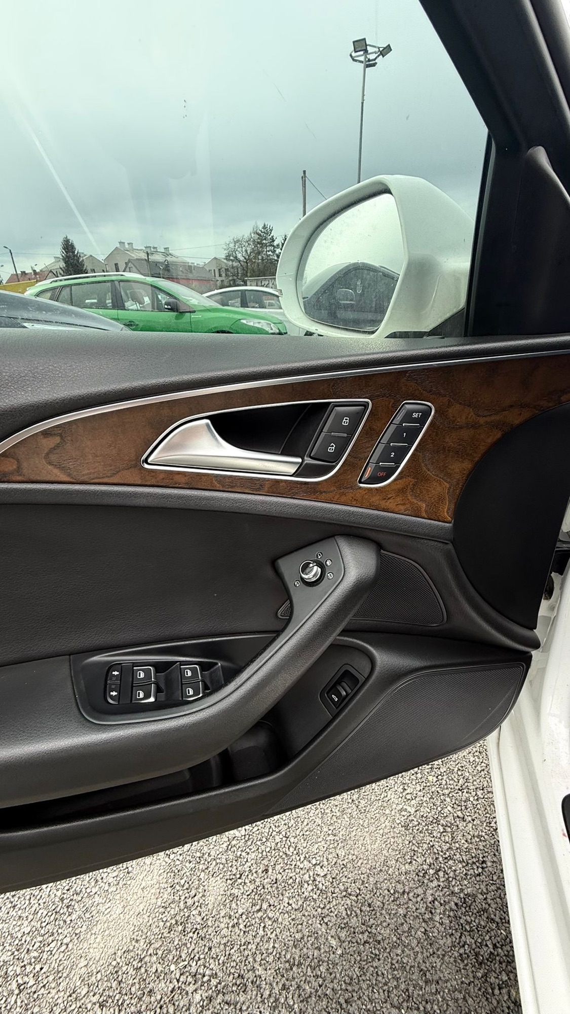 
								Audi A6 2015 full									