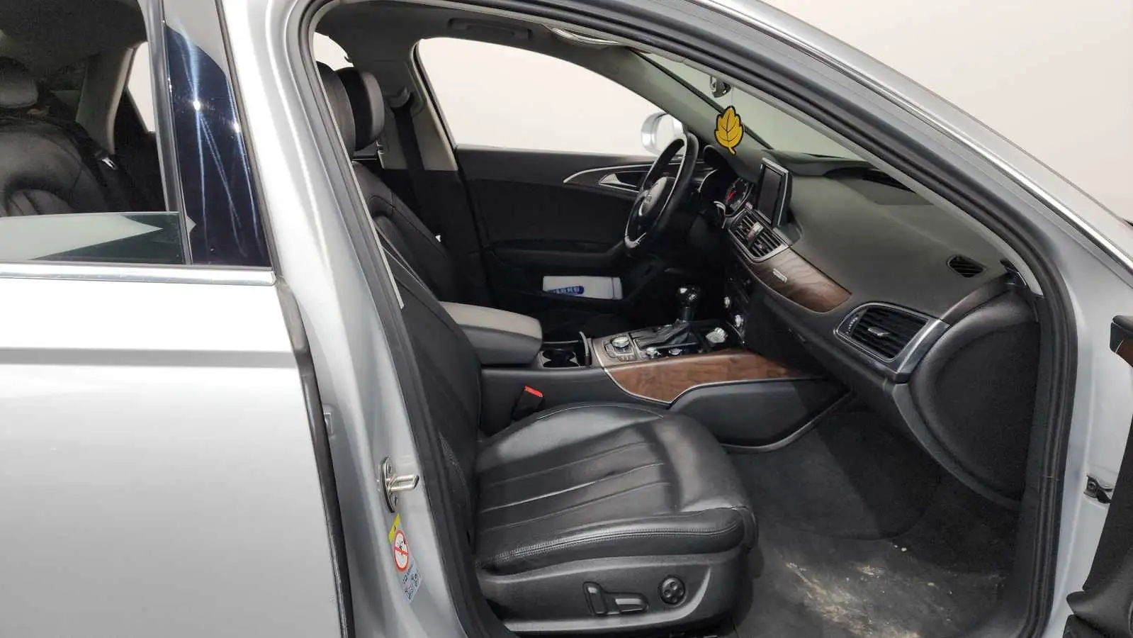 
								Audi A6 2015 full									