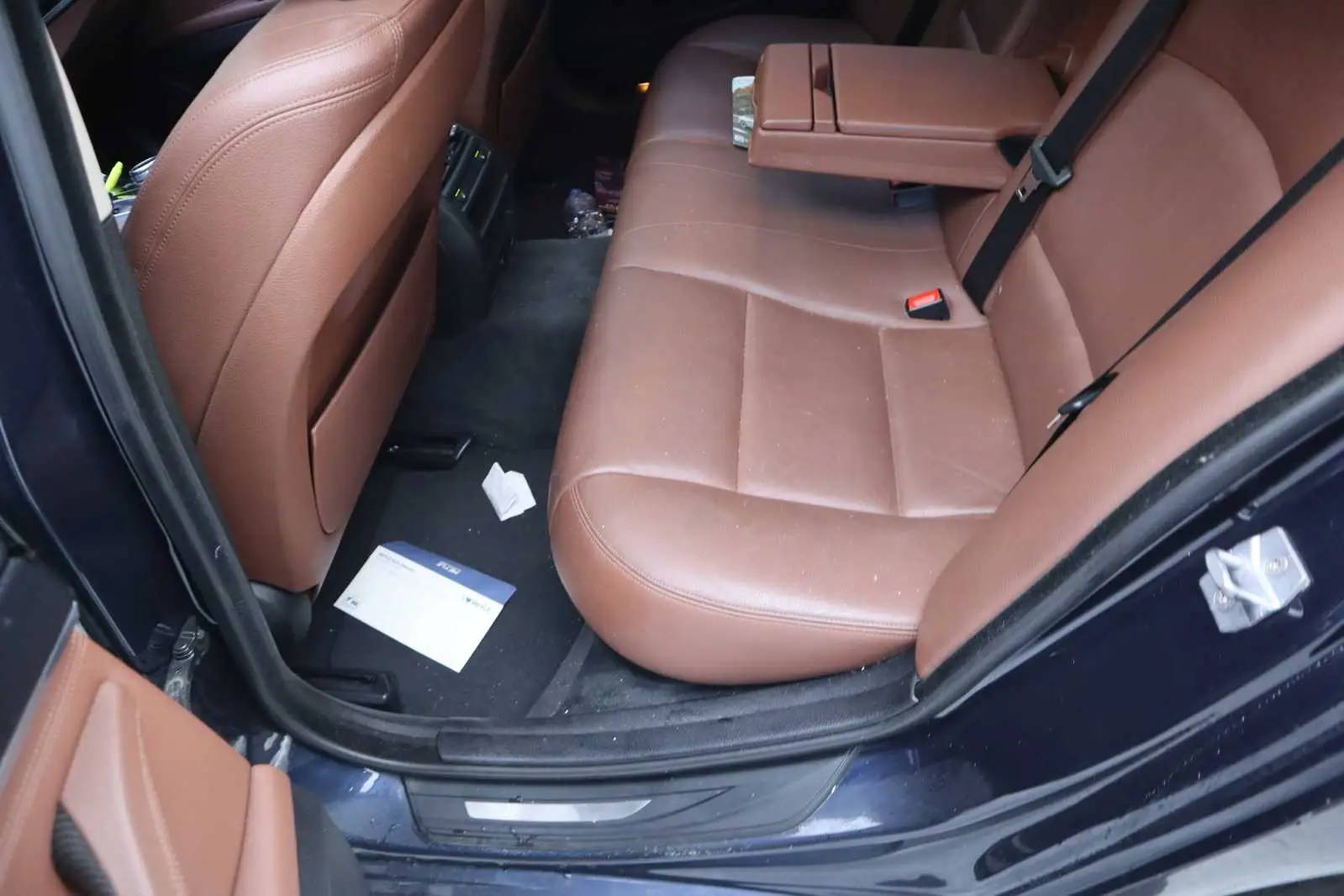 
								BMW Seria 5 2014 2.0D full									